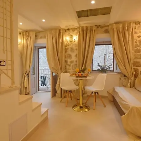 Apartment Ivan - Old Town