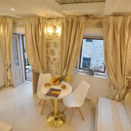 شقة Apartment Ivan - Old Town